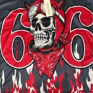 Reason‎ Mens Jersey Red Black Flames Skull Graphic 66 Bat Out Of Hell Small NWT